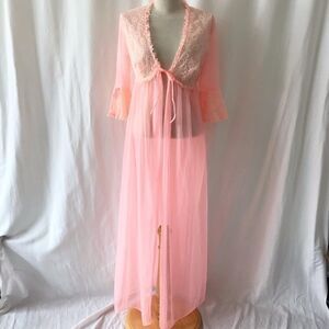 Vintage bright pink Hollywood Glam Fairy nylon lace robe size S
